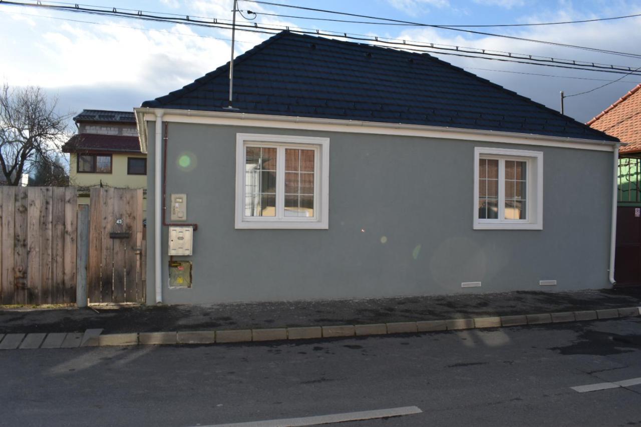 Flh - Grandparent'S House- A Small Beautiful House Sibiu Exterior foto